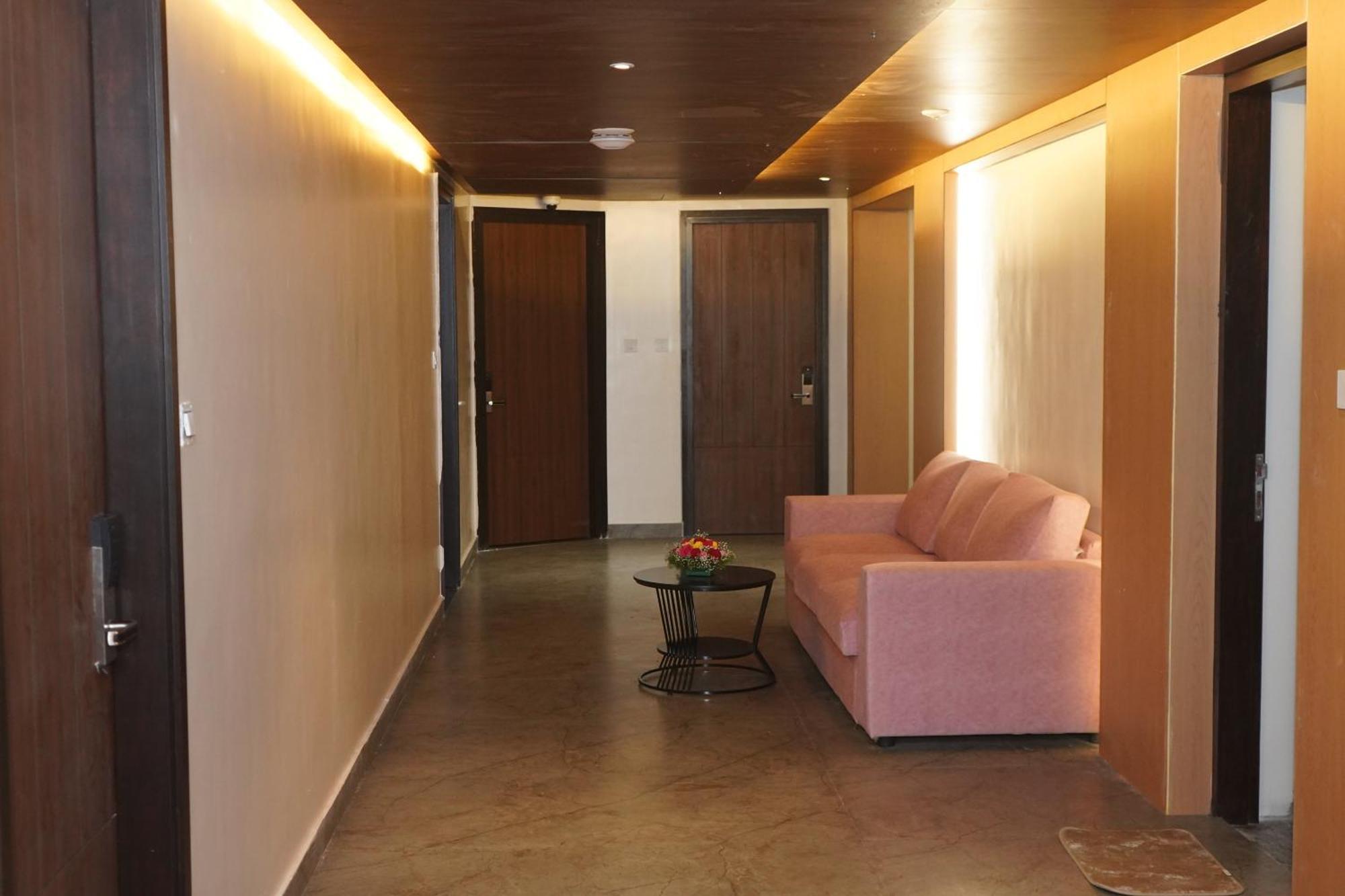 Vantara Suites Vellore Zewnętrze zdjęcie